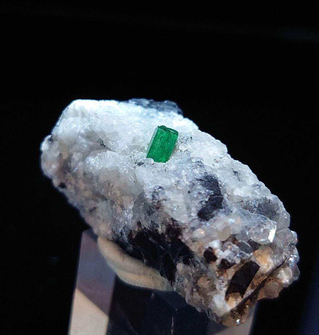 エメラルド ミネラル 鉱石 鉱物 原石 標本 母岩付き コロンビア産 母岩