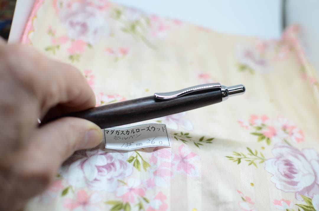 ベル＝僕様専用】完成いたしました。木軸 手作り 木のボールペン