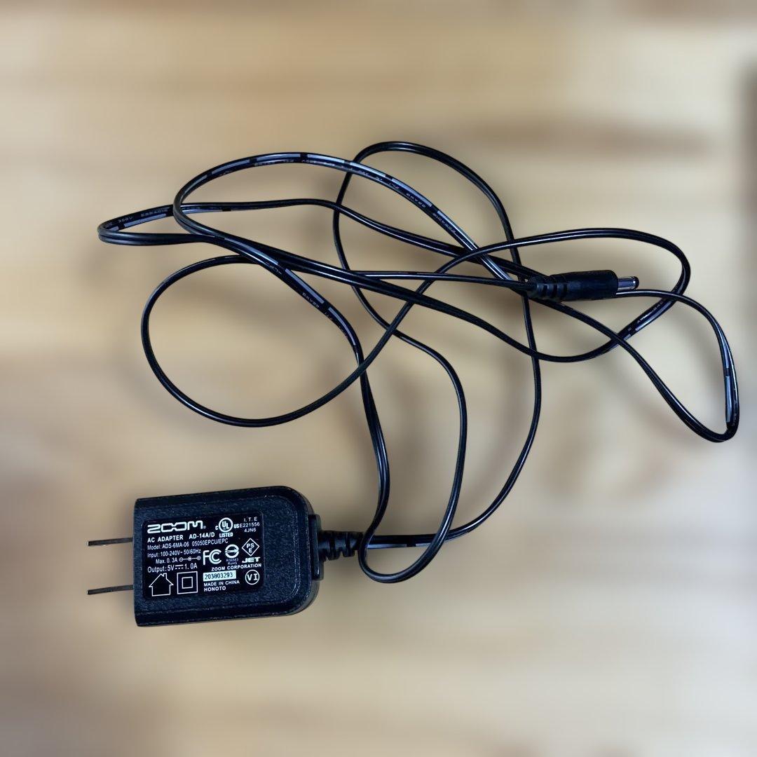 ZOOM H4n Pro ハンディレコーダー