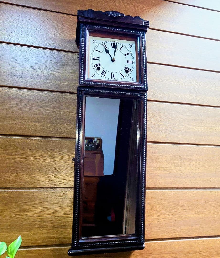 〈完動美品〉珍品　鏡付き傾斜型ゼンマイ振り子時計　アンティーク古時計