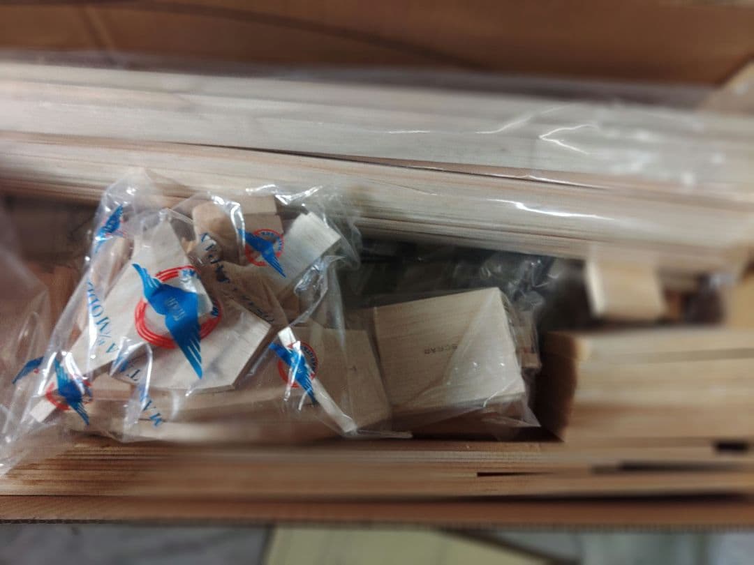 丸鷹バルサキット・スーパーカブ