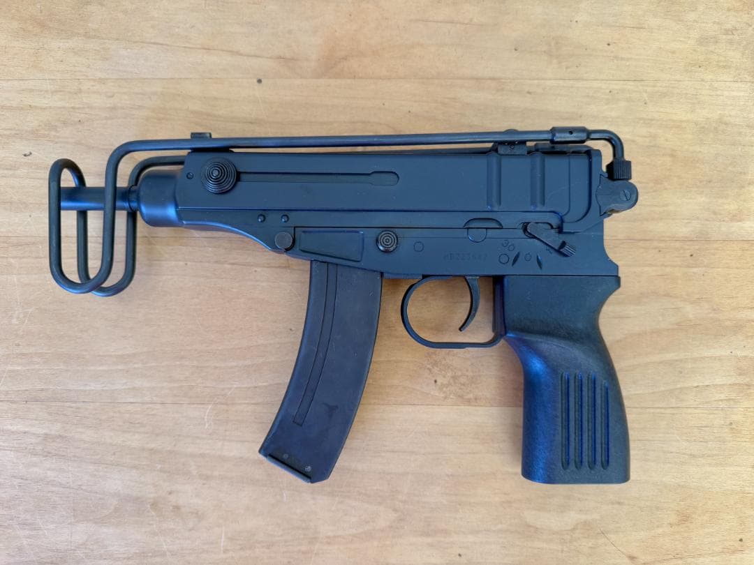 JSDF　マルゼン(Maruzen) Vz61 スコーピオン　おまけつき