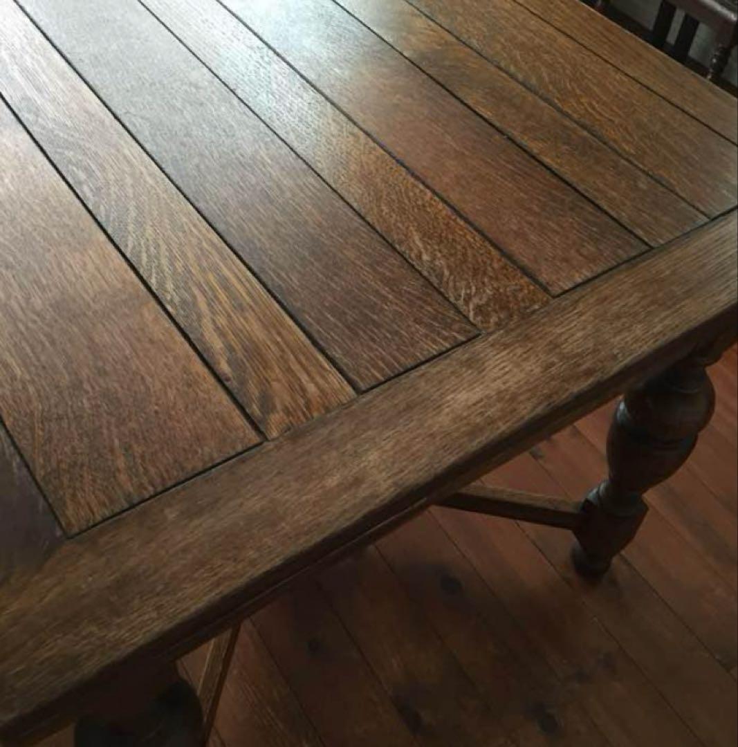 イギリスアンティーク　ダイニングテーブル