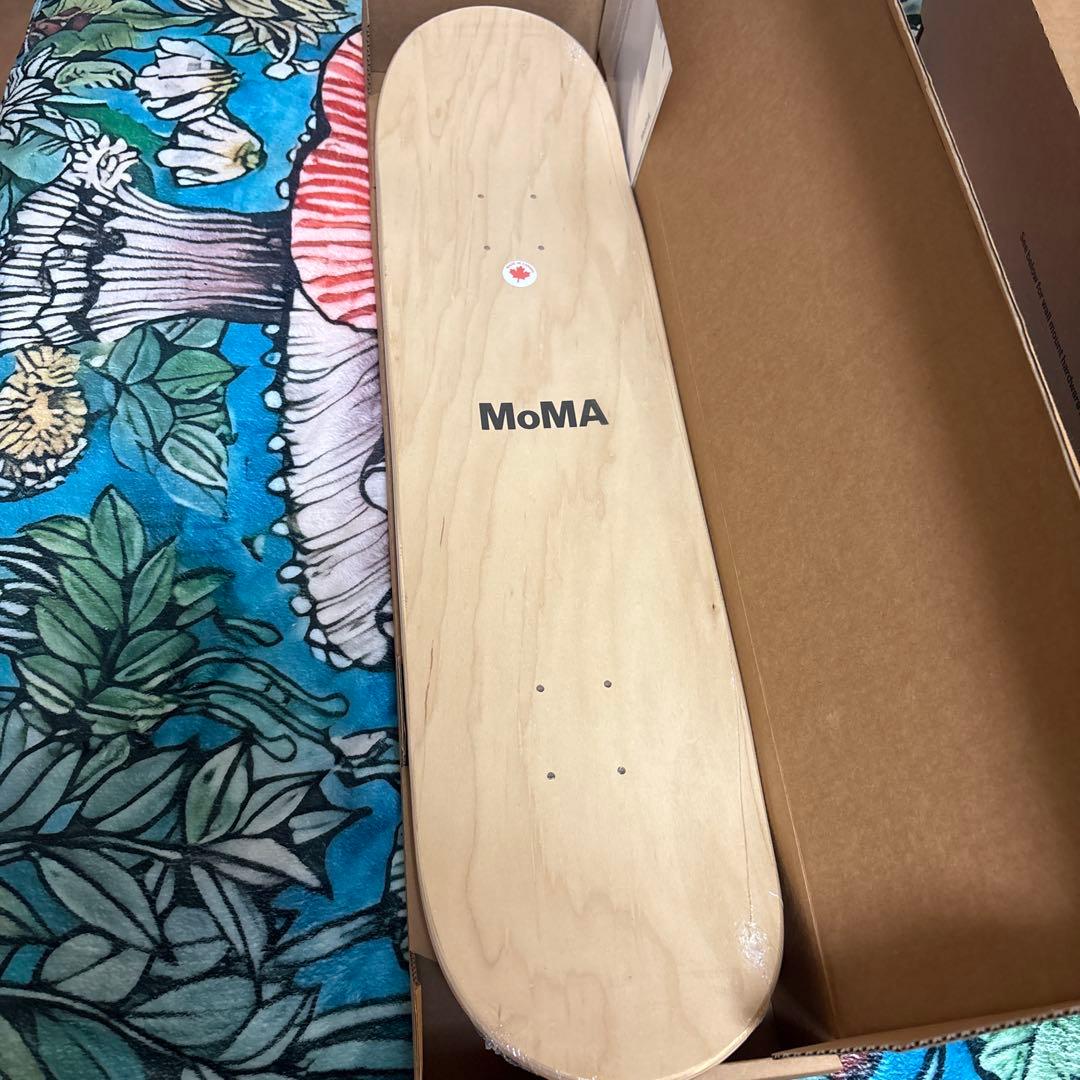 Yoshitomo Nara スケートボードデッキ 赤白新品2年末年始購入不可