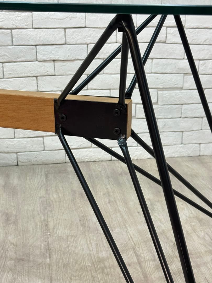 【東京都23区配送無料】デザイナーズ　ガラス　ダイニングテーブル　リビング　格安