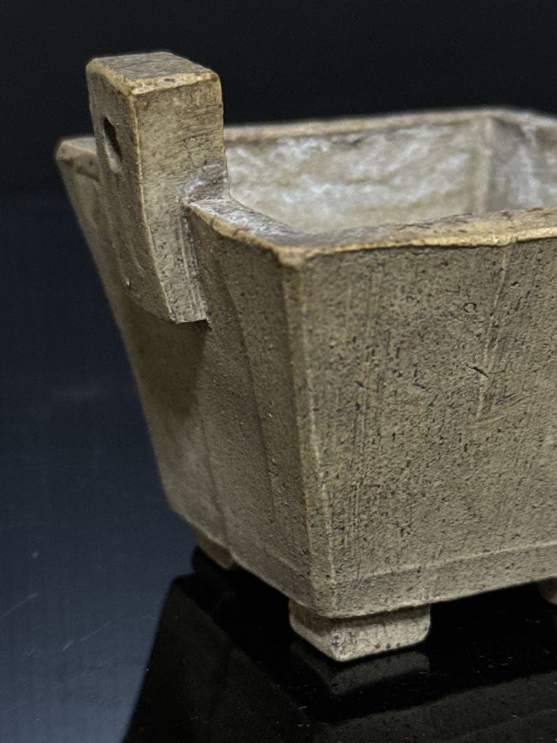 珍品 平安 名人 東福寺 在銘 白泥 耳付箆目四方型 香炉 盆栽