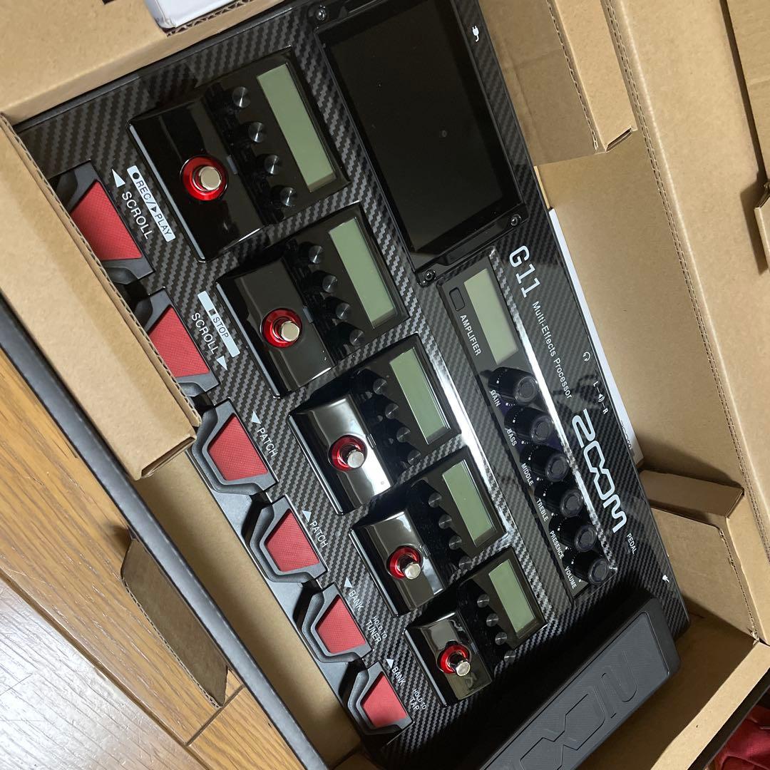 ZOOM G11 ギターエフェクター