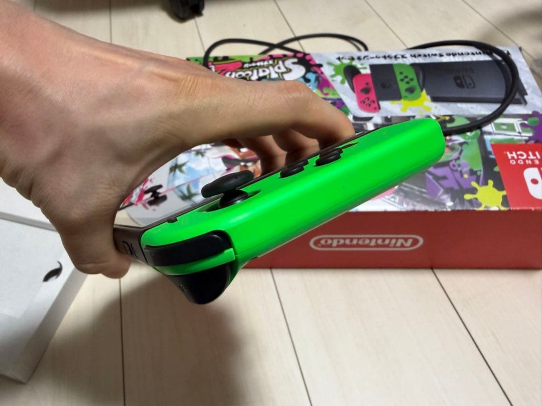 Nintendo Switch Splatoon2エディション（中古、美品)