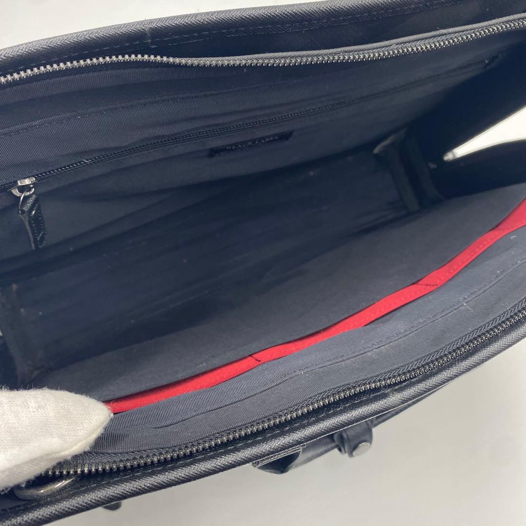 ブラックレーベルクレストブリッジ　ビジネスバッグ　ノバチェック　レザー　黒