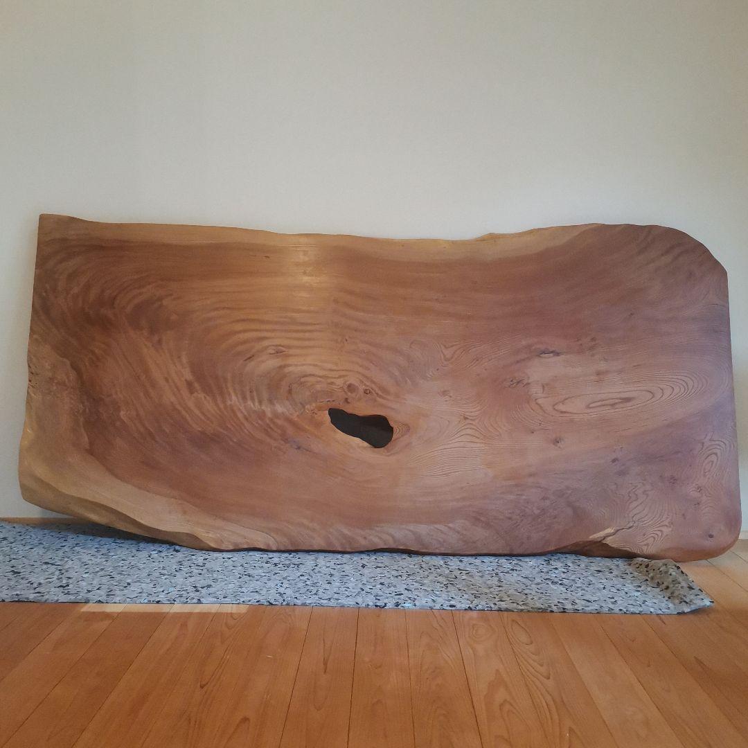 TK 　一枚板　ダイニングテーブル　とちの木　樹洞(うろ)有り　個性的