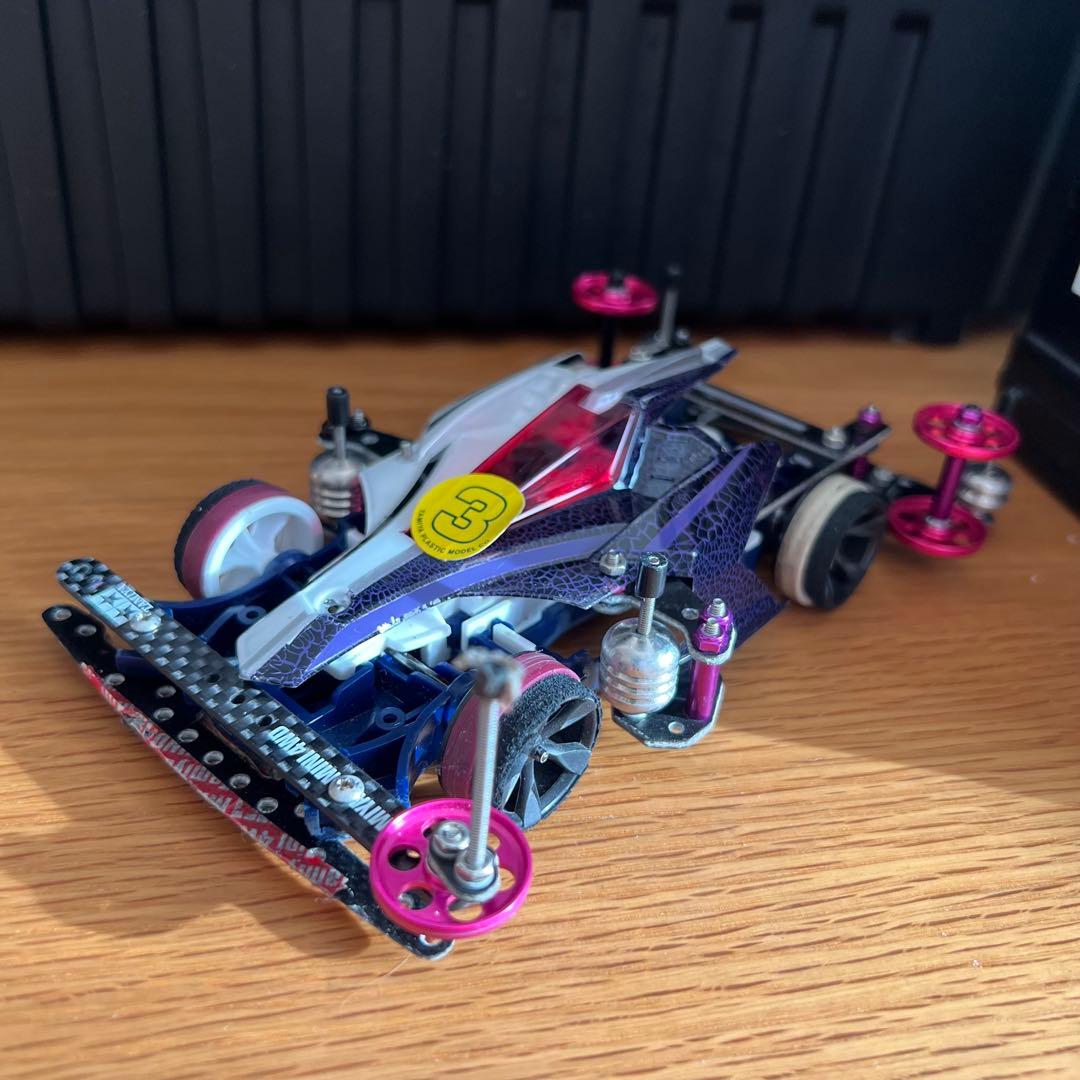 □ ミニ四駆 完成品 加工 アバンテ 仮面ライダーダブル ファング