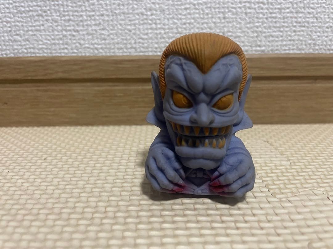 激レア　希少　レトロ　マッド博士恐怖の実験室ゾンビーズ　1弾　ダンギュラ