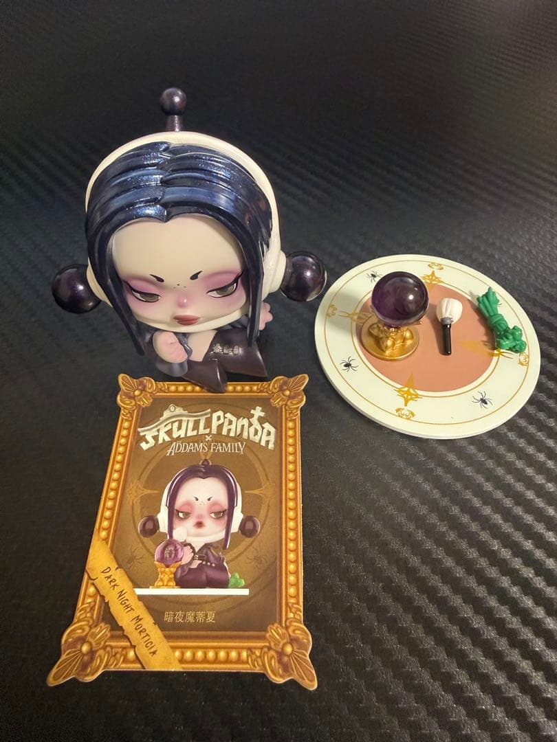 k187 POPMART　SKULLPANFA×ADDAMS