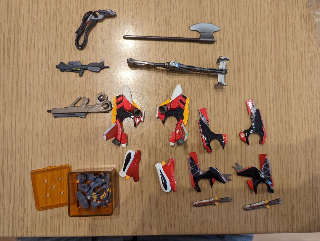 海洋堂　リボルテック　新劇場版エヴァ　コレクターズボックス　メタリックカラー版