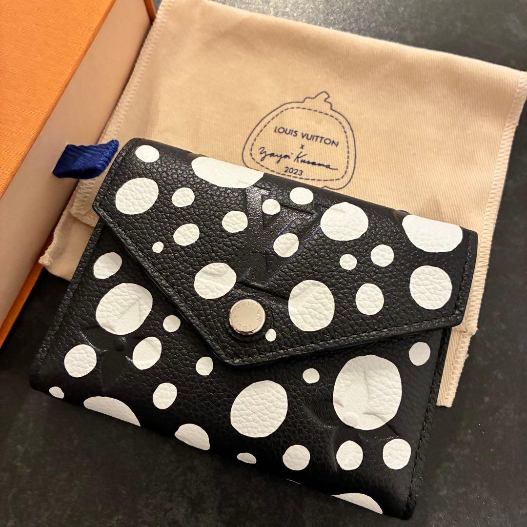 ✨超極美品 激レア✨ルイヴィトン × 草間彌生 ヴィクトリーヌ 三つ折り