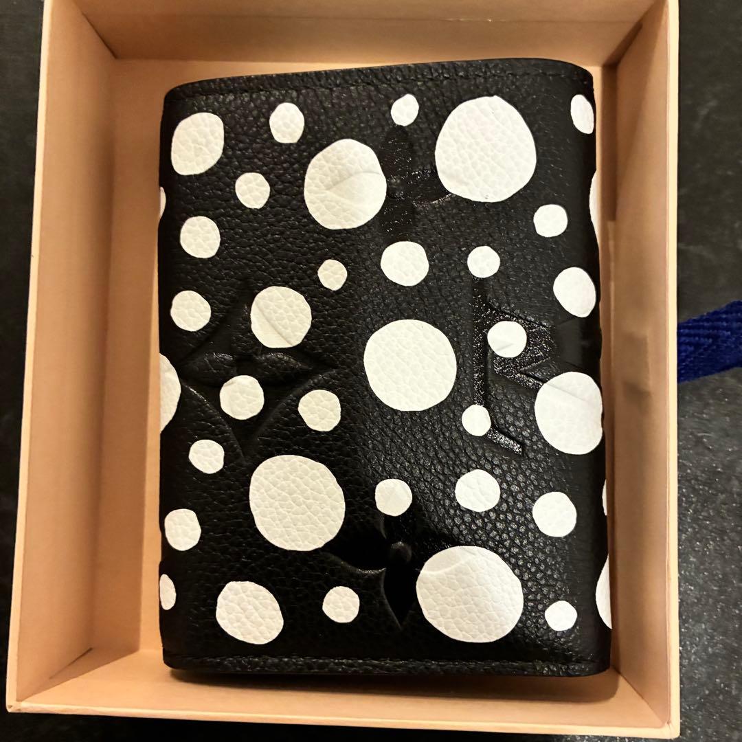 ✨超極美品 激レア✨ルイヴィトン × 草間彌生 ヴィクトリーヌ 三つ折り