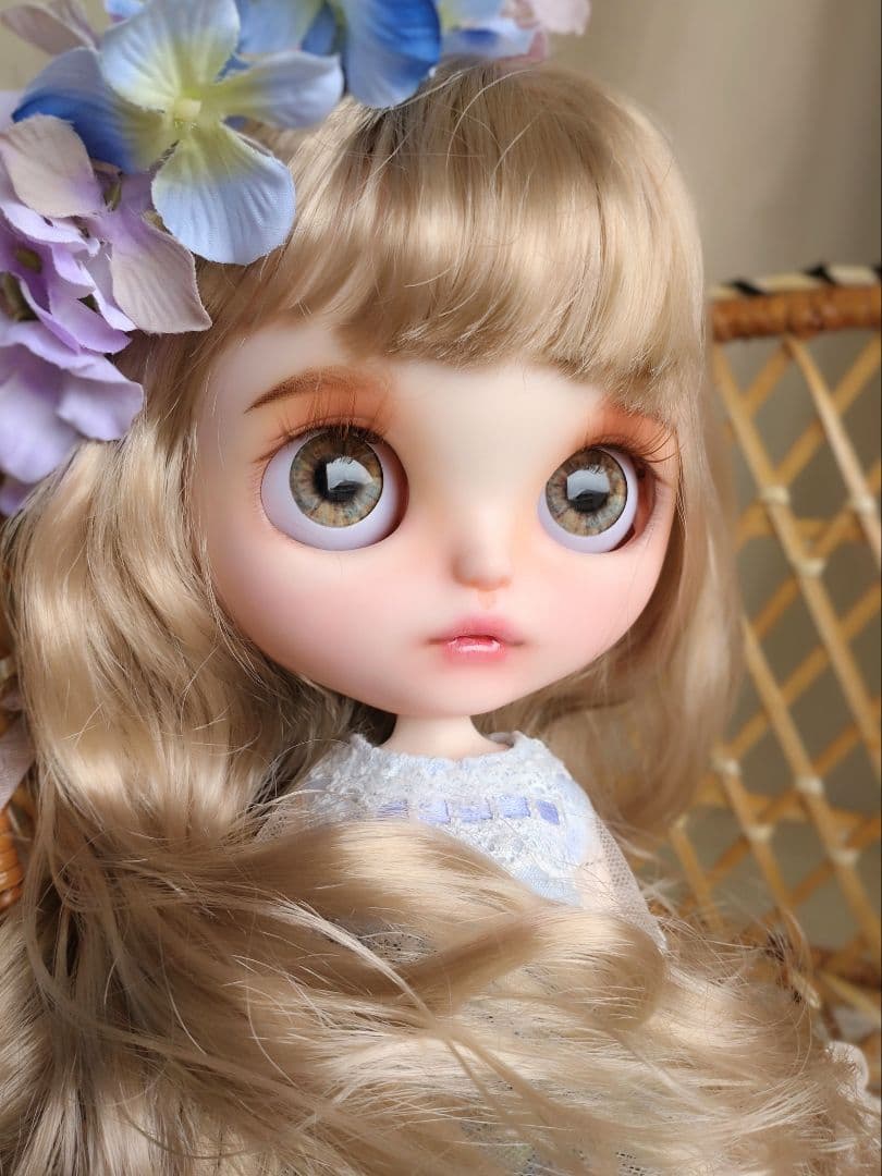 カスタムアイシードール ホワイト カスタムアイシードールドレス花かん