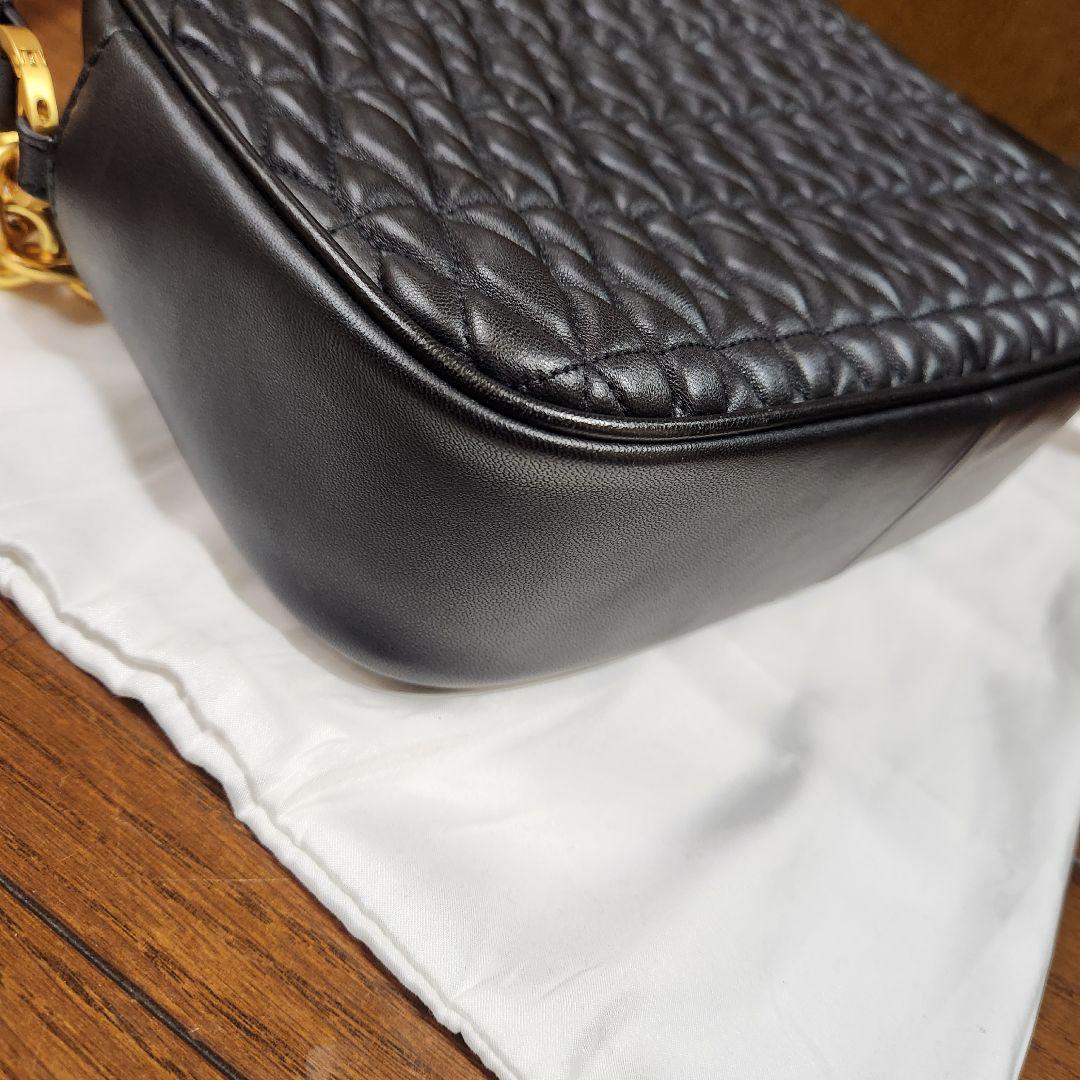 FURLA ブラック ショルダーバッグほぼ未使用！