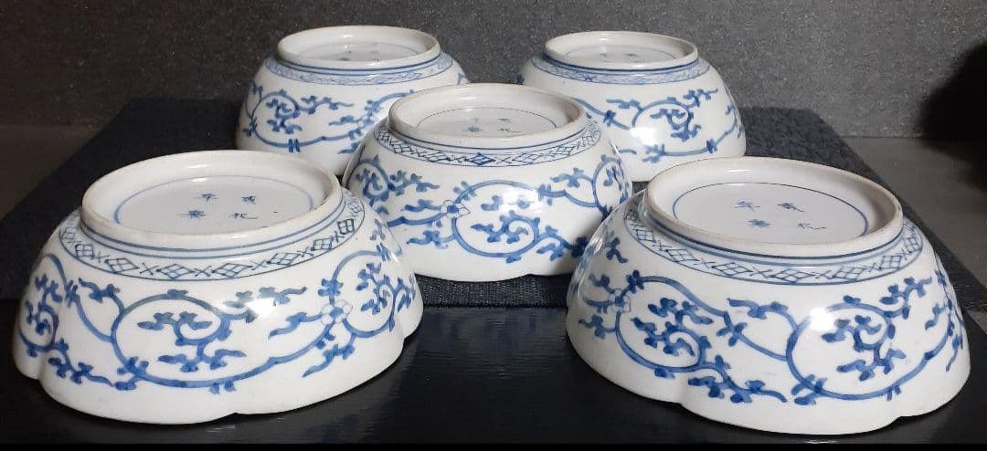 【最上作品❗️】江戸時代中期　元禄～享保　藍柿右衛門　染付　花の図　輪花皿　5客