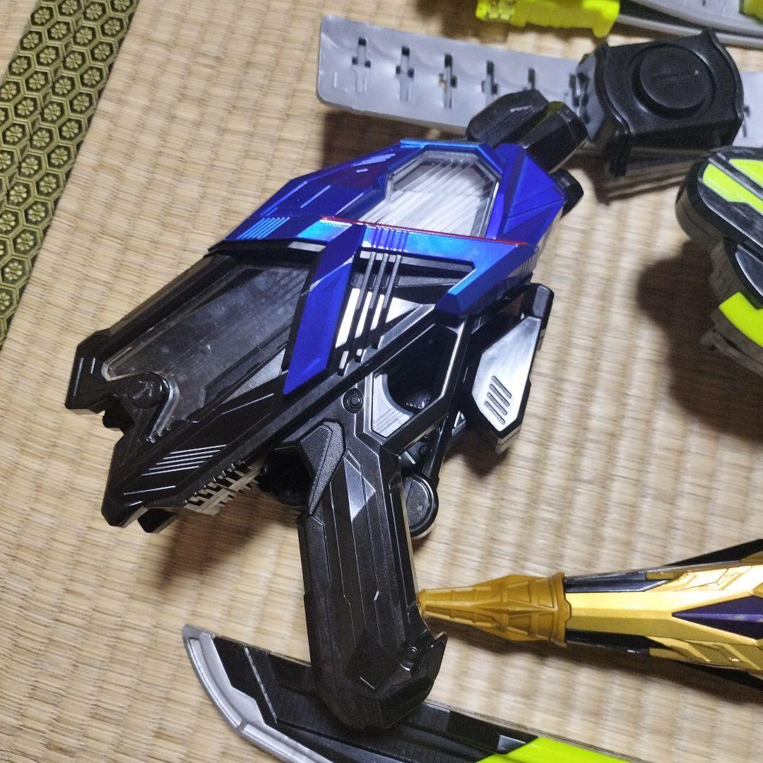 仮面ライダー ベルト 剣 銃 BANDAI - 仮面ライダー ゴースト ベルト 剣