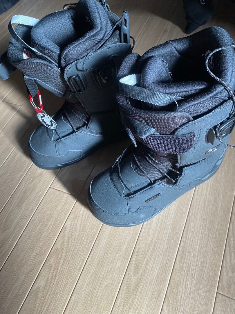 ディーラックス DEELUXE スノーボードブーツ TEAM ID