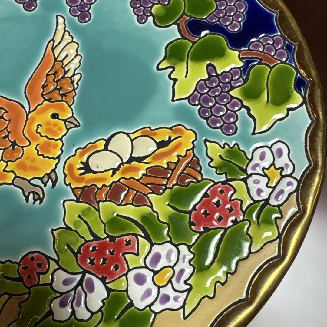 鳥と花のデザイン陶器プレート