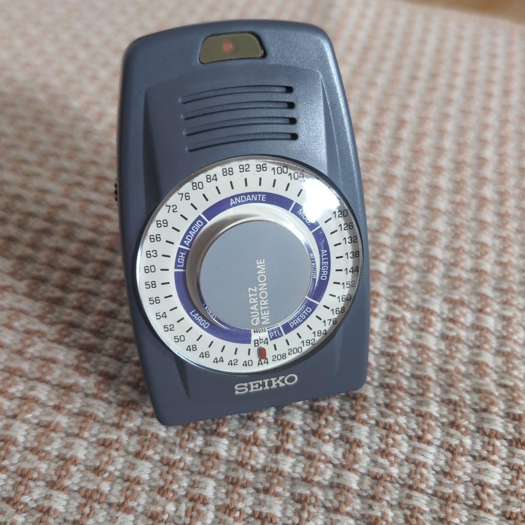 バイオリン本体 、弓、ケースほか　カバーにアーティストの直筆サイン有り