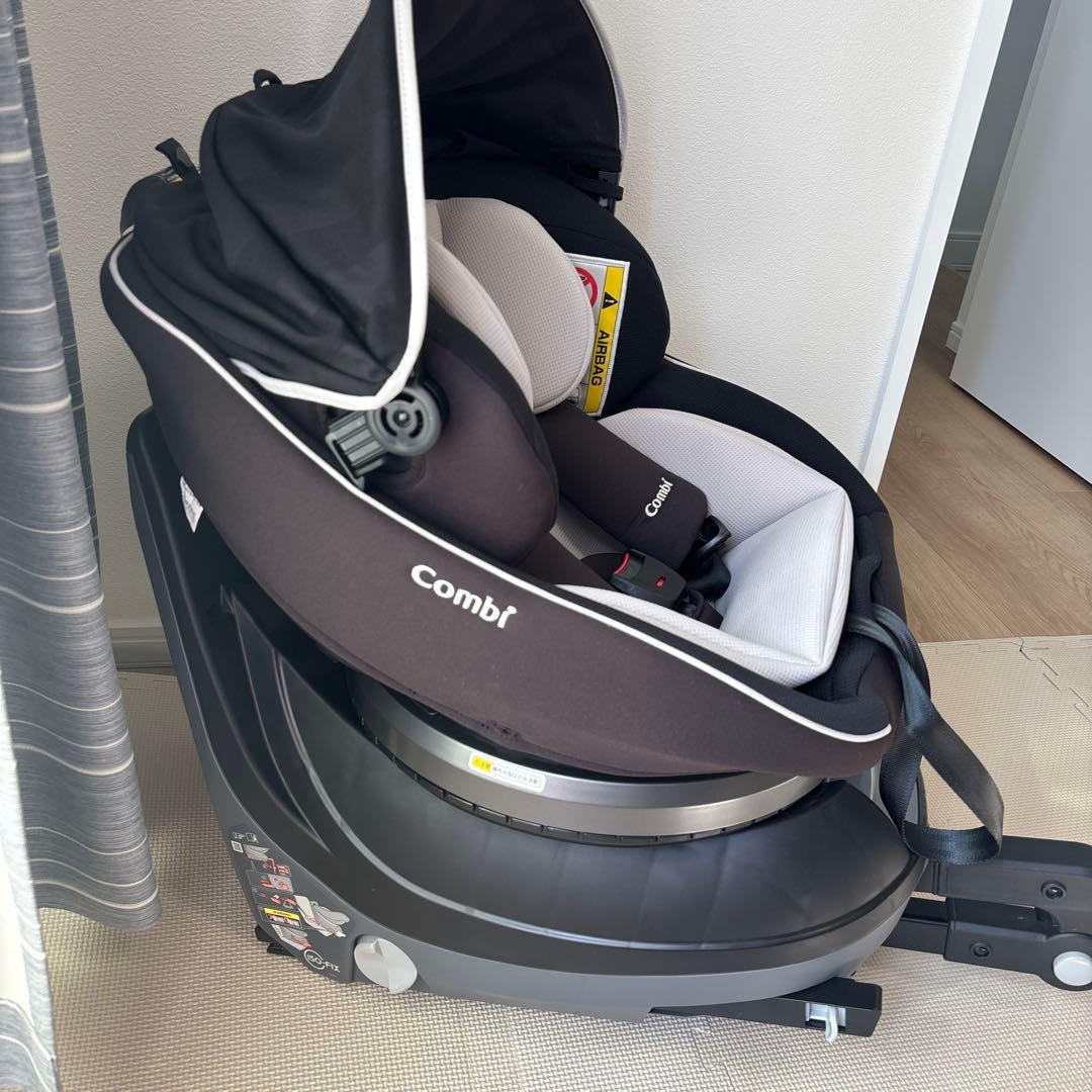 コンビチャイルドシート　クルムーヴ スマート ISOFIX エッグショック