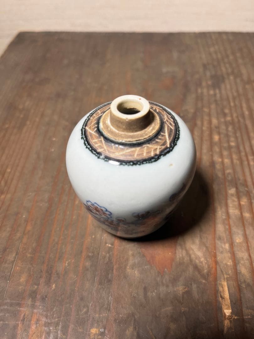 清 釉里紅花文小壷 骨董品