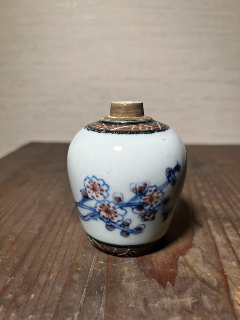 清 釉里紅花文小壷 骨董品