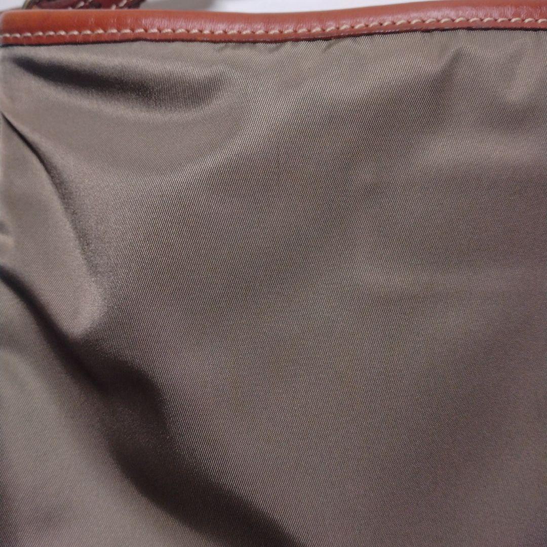 Felisi ショルダーバッグ