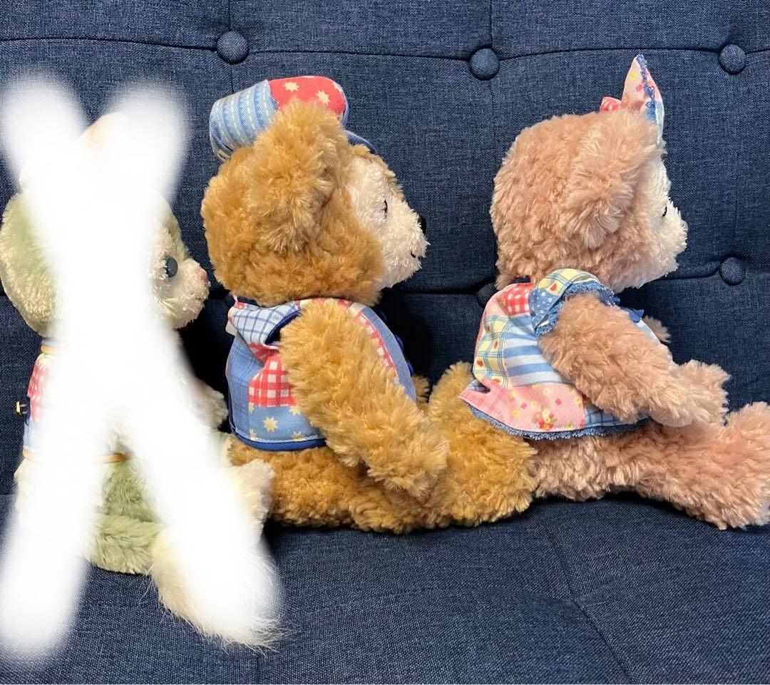 ダッフィーシェリーメイジェラトーニぬいぐるみバッジ【シー15周年