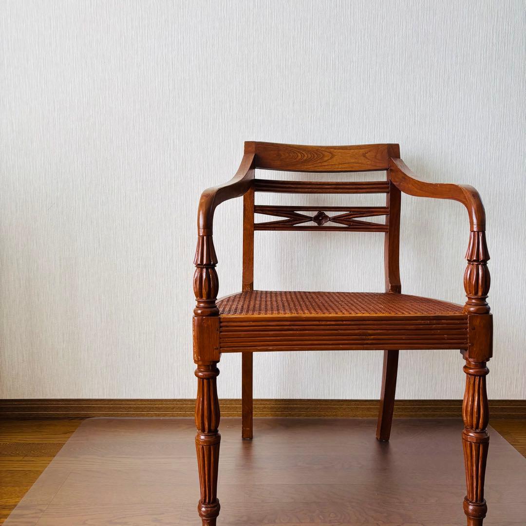 送料込み ヴィンテージ アームチェア 英国調 チッペンデール風 椅子