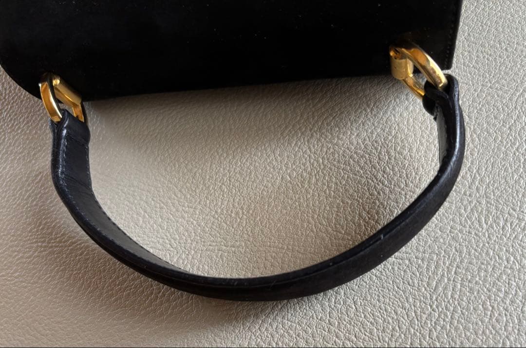 Salvatore Ferragamo ブラック パーティーバッグ