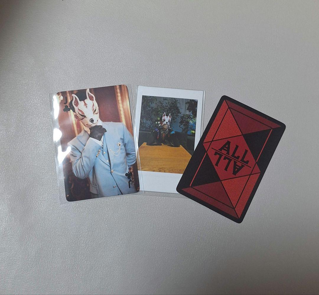 O-MENZ きつねさんチェキ&トランプセット② - メルカリ