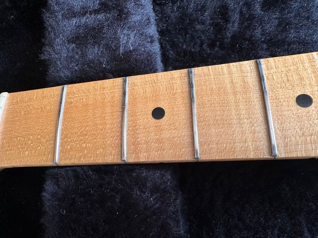 G&L USA ASAT Classic (極上フレイムメイプルネック)