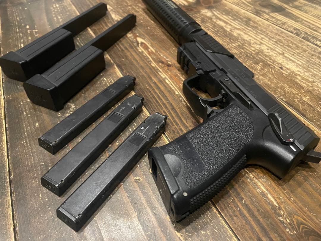 k*u様 東京マルイ　電動　USP セミフルオート