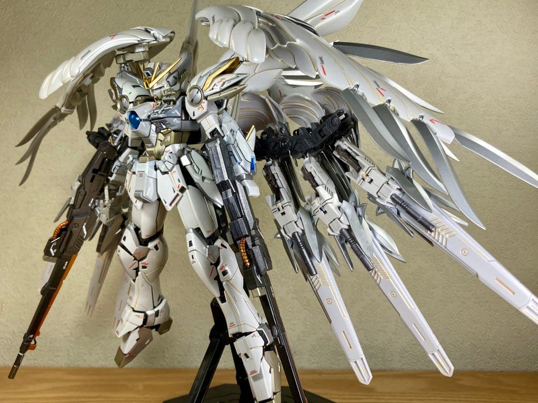 MG ウィングガンダムゼロ EW ver.Ka スノーホワイトプレリュード完成品