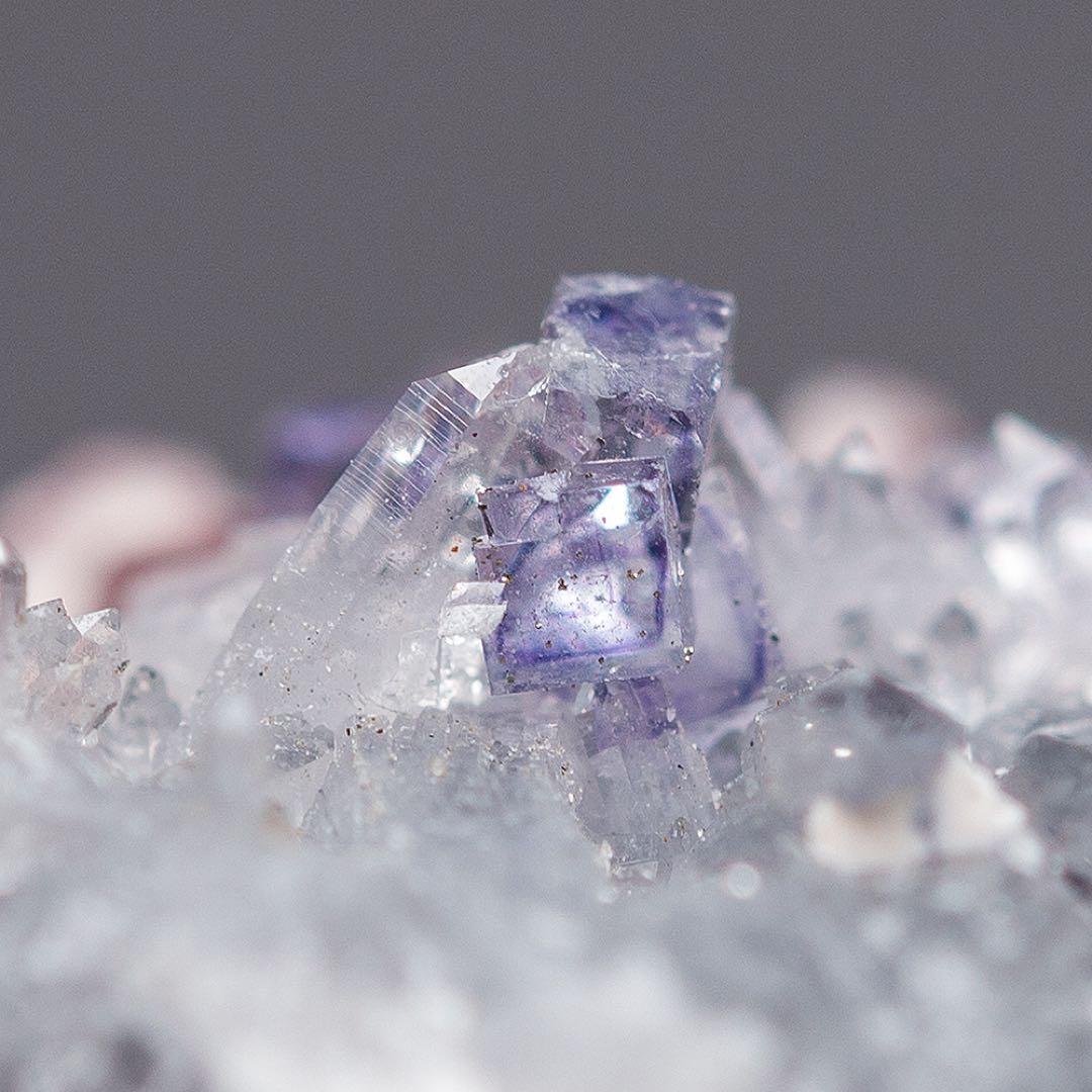 中国 ロードクロサイト フローライト 天然石 原石 鉱物標本 鉱石 蛍石