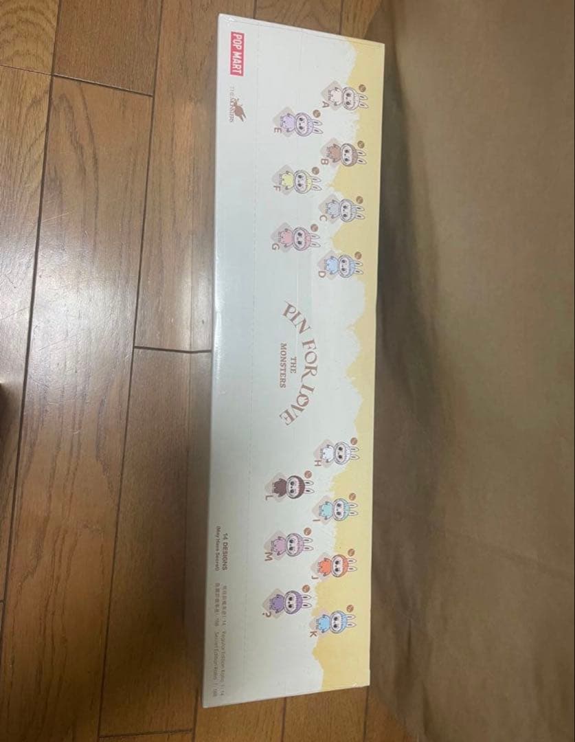 本日のみ最安値！ ラブブPIN FOR LOVE シリーズ アソートボックス