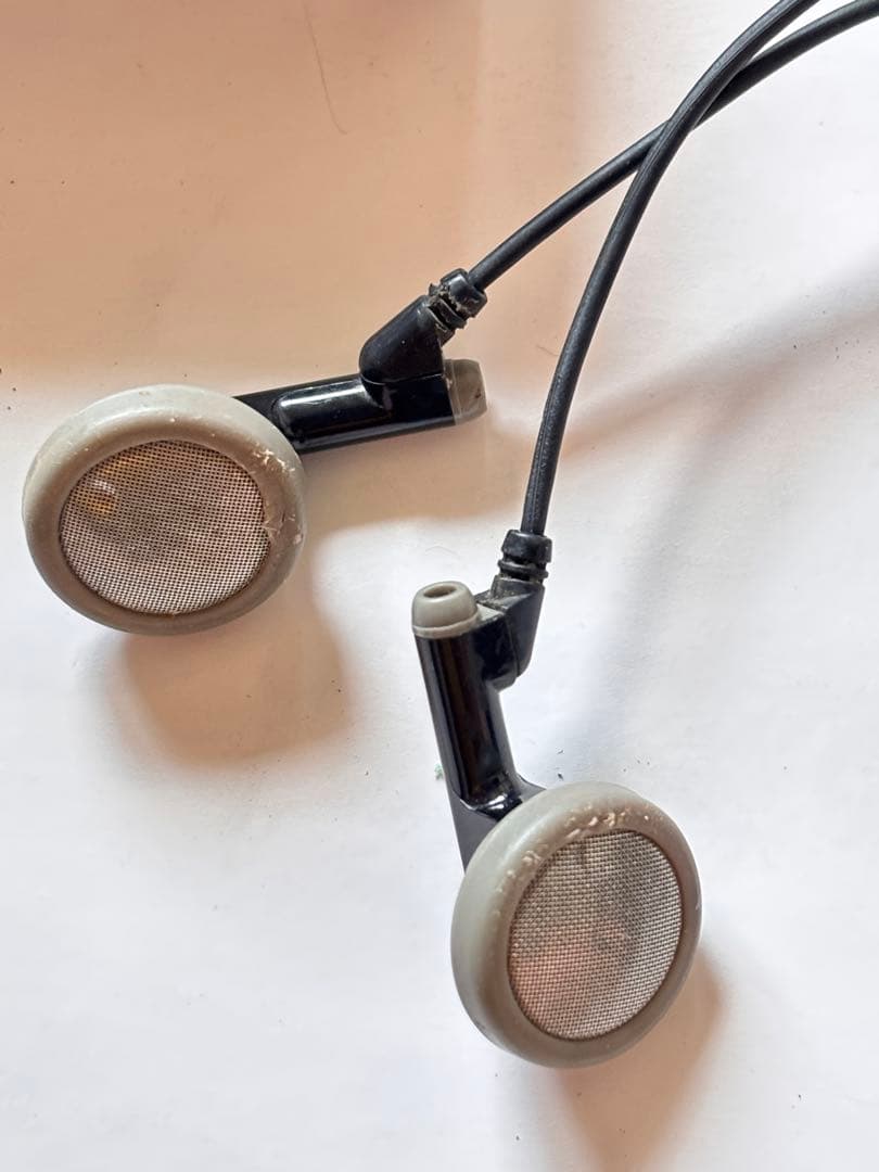 SONY WM-102 カセットプレーヤー イヤホン付き ジャンク品