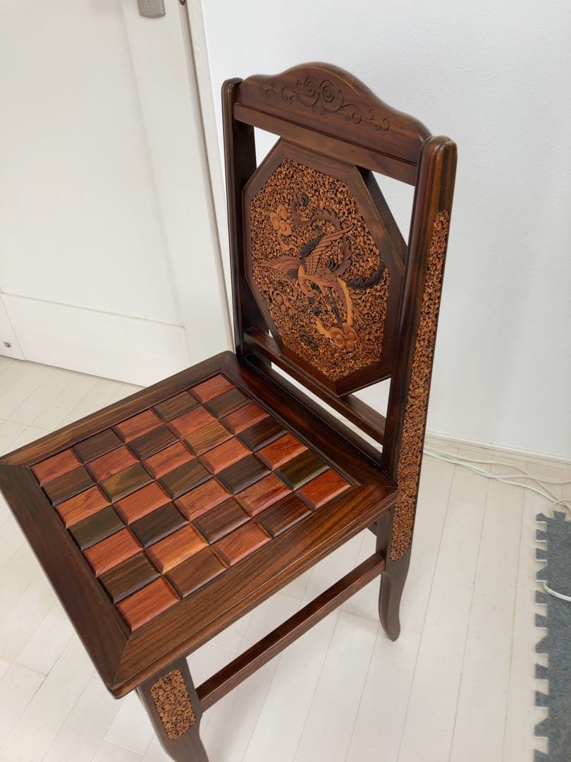 最高級アジアン木製彫刻椅子