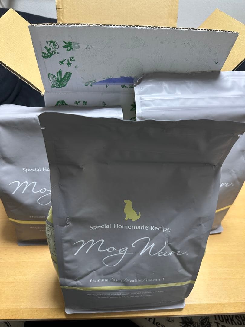モグワンMog Wan プレミアムドライフード 3袋 A97964276