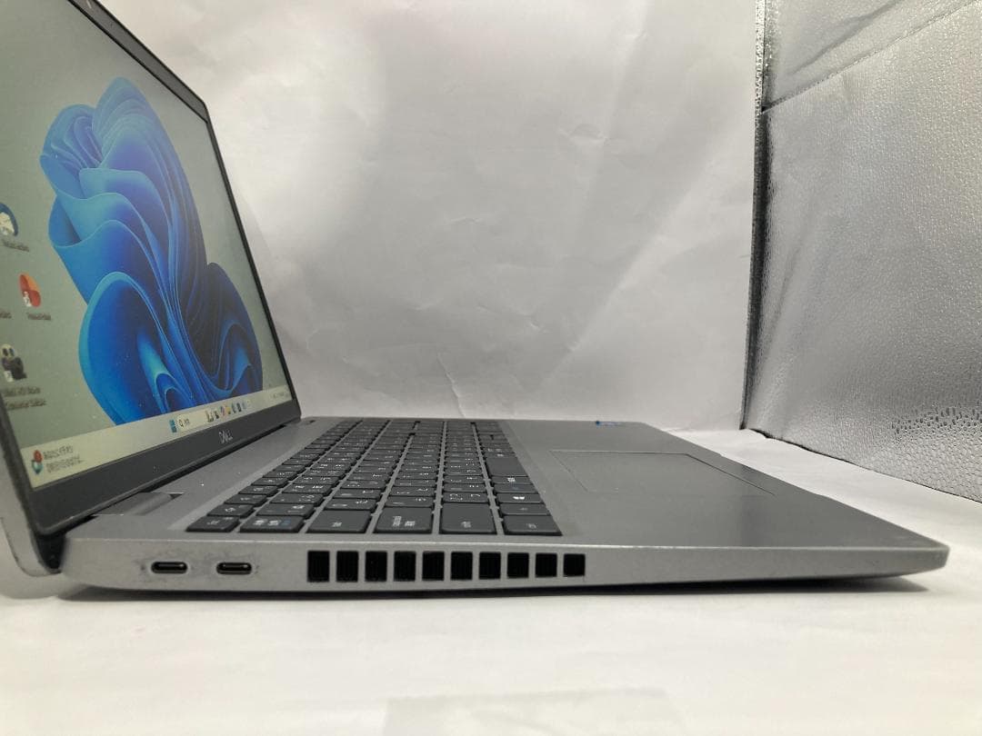 ✨DELL 5520 第11世代i5/16GB/新品SSD1TB/Office