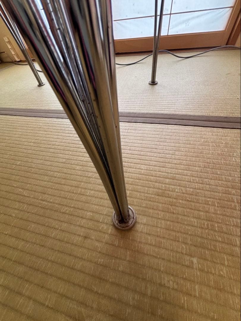 Fritz Hansen スーパー円テーブル　フリッツハンセン