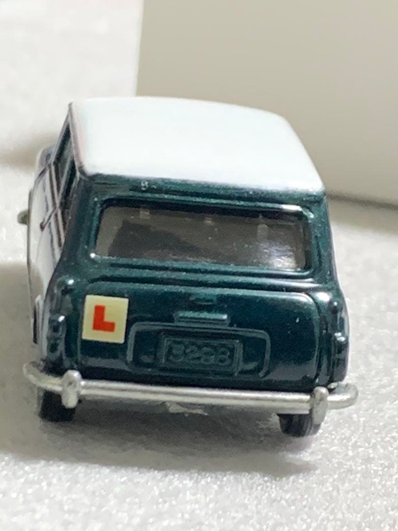 トミカ ミニクーパー トラフィック 教習車 濃緑