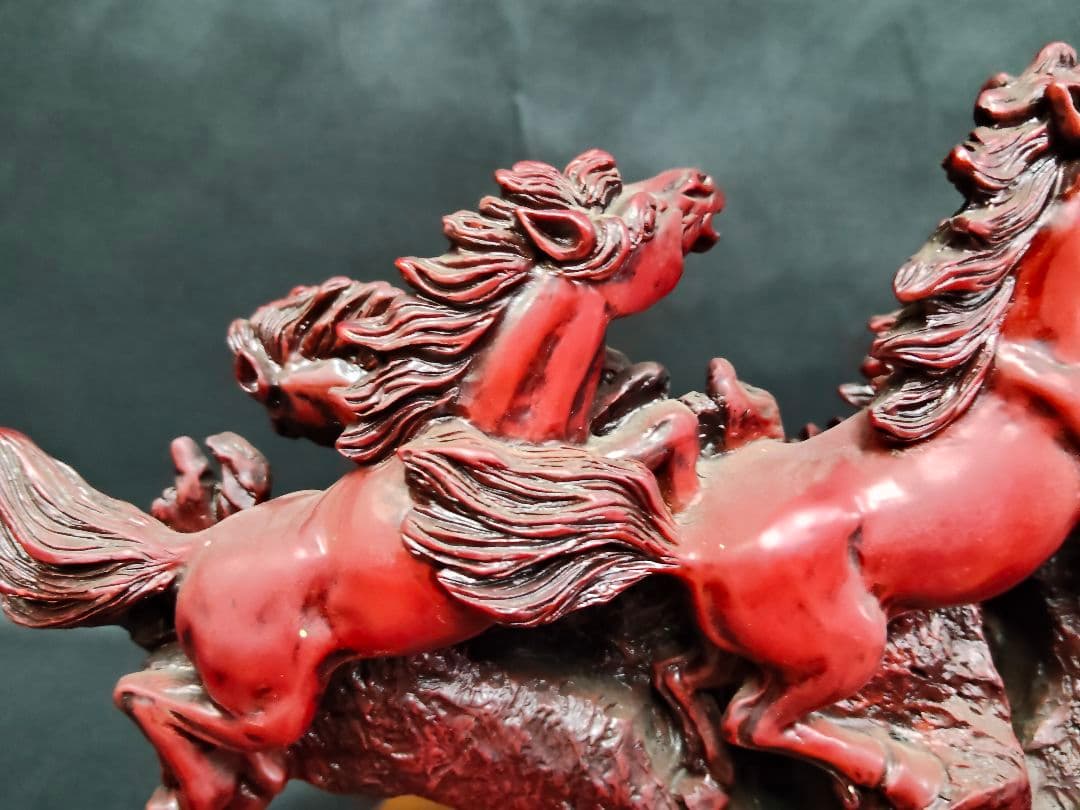 重さ6.4kg】馬 置物 九馬 疾走馬 金属製 縁起物 オブジェ - メルカリ