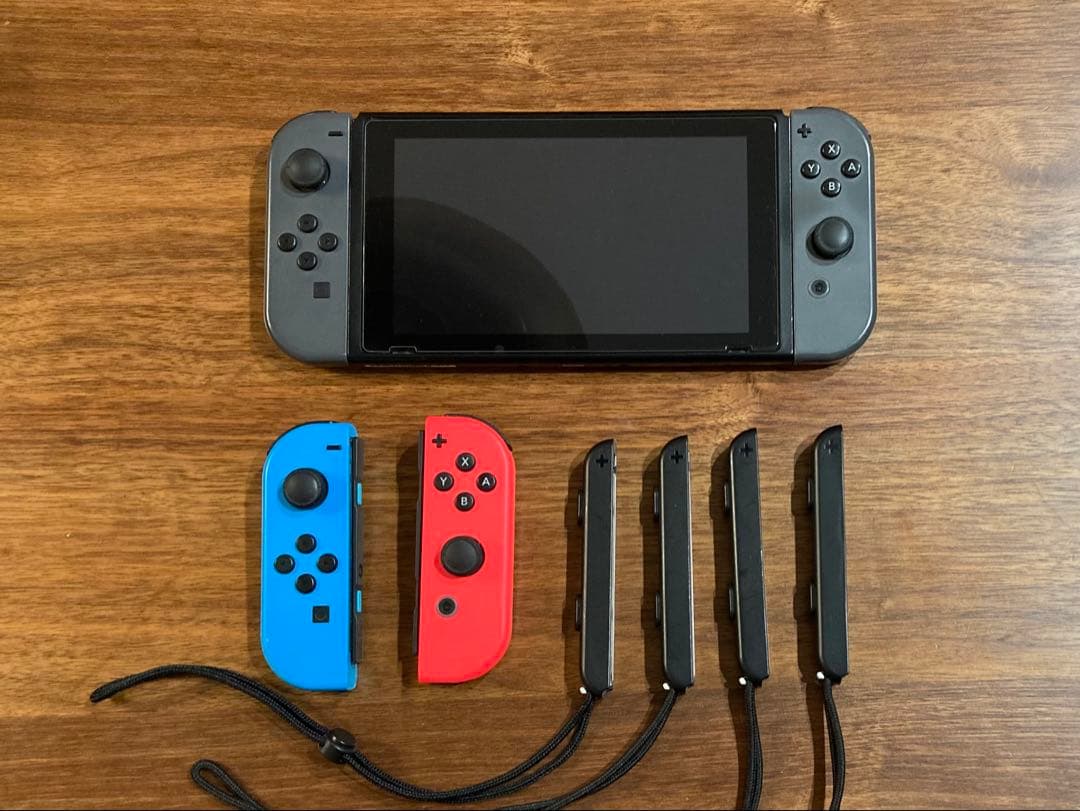 ♪*ん様 Nintendo Switch 本体 グレー Joy-Con 2セット