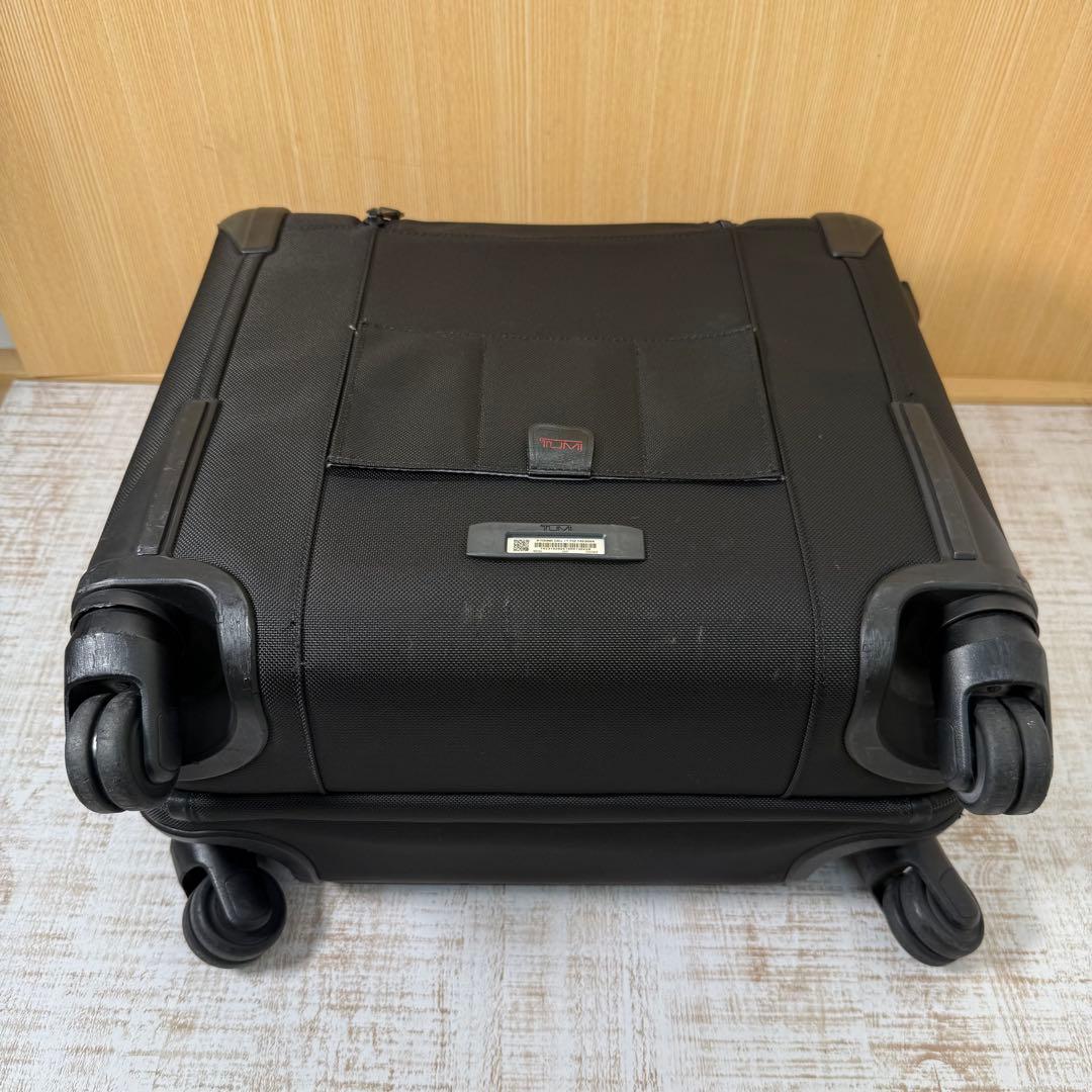 TUMI 26624D2 4ウィールドコンパクトALPHA キャリーケース