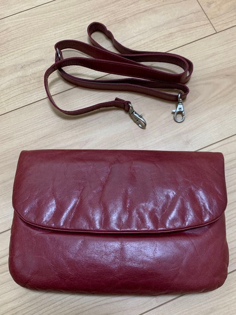 m0851 ショルダーバッグ　レッド　クラッチバッグ